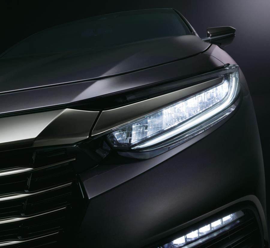 Детали экстерьера Honda Insight Hybrid EX Black Style 2018 года  (JP) (фото 4 из 20)